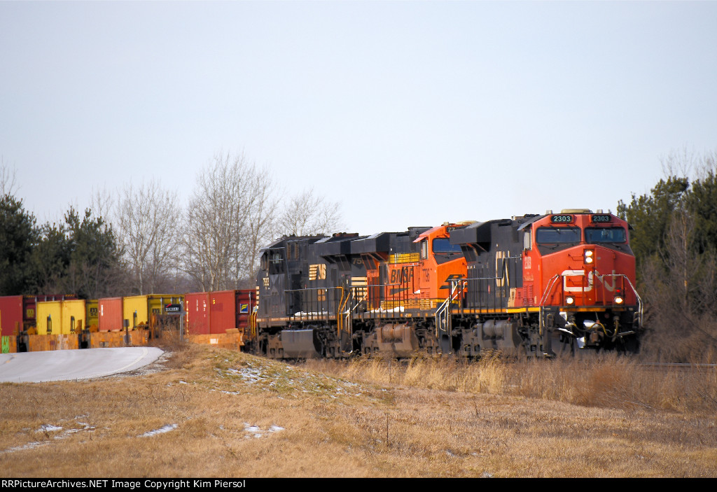 CN 2303